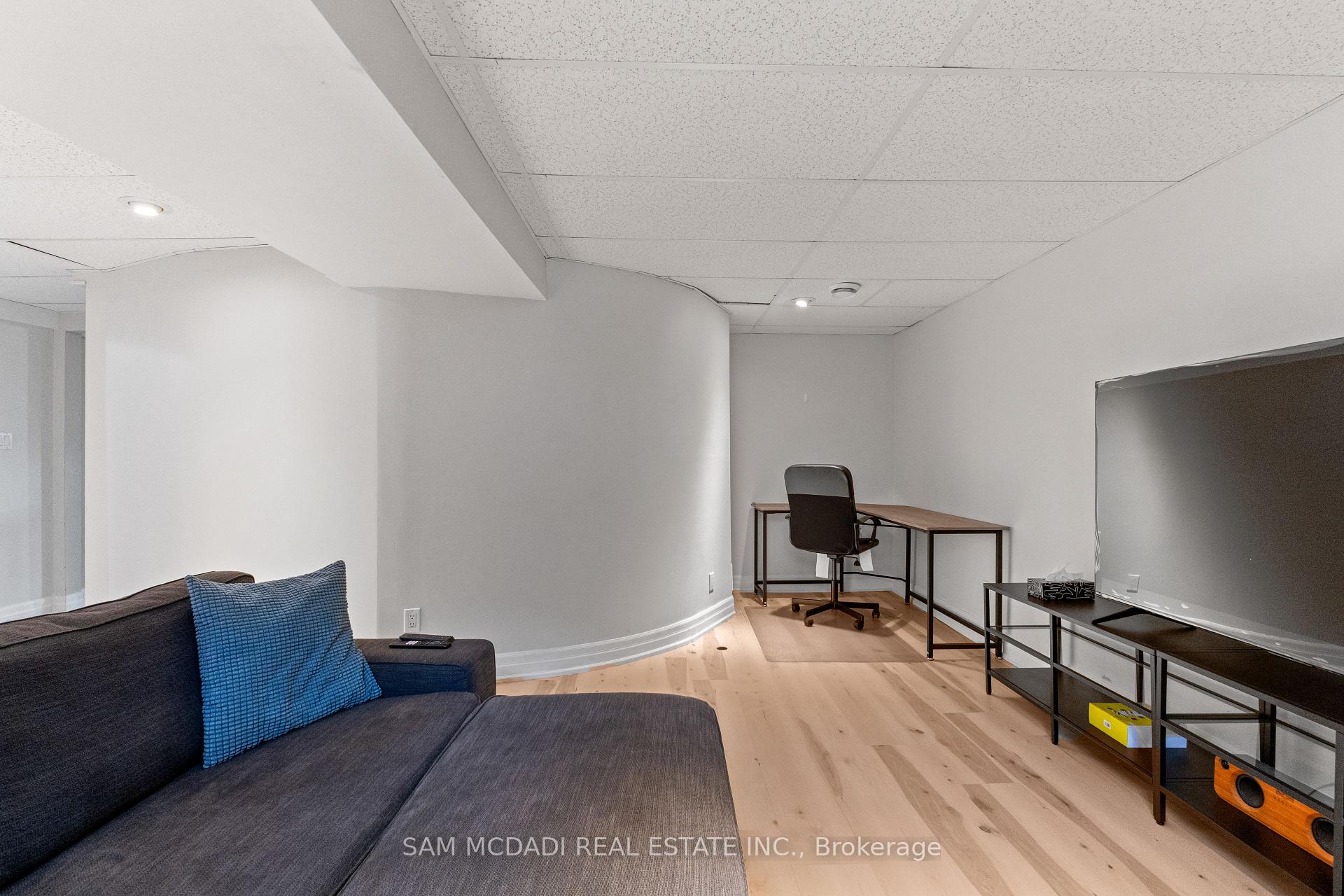 4025 Rolling Valley Drive