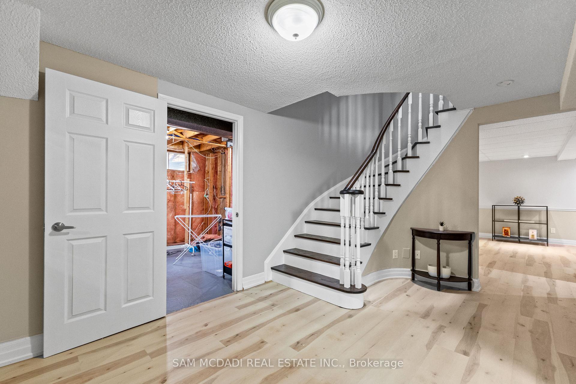 4025 Rolling Valley Drive