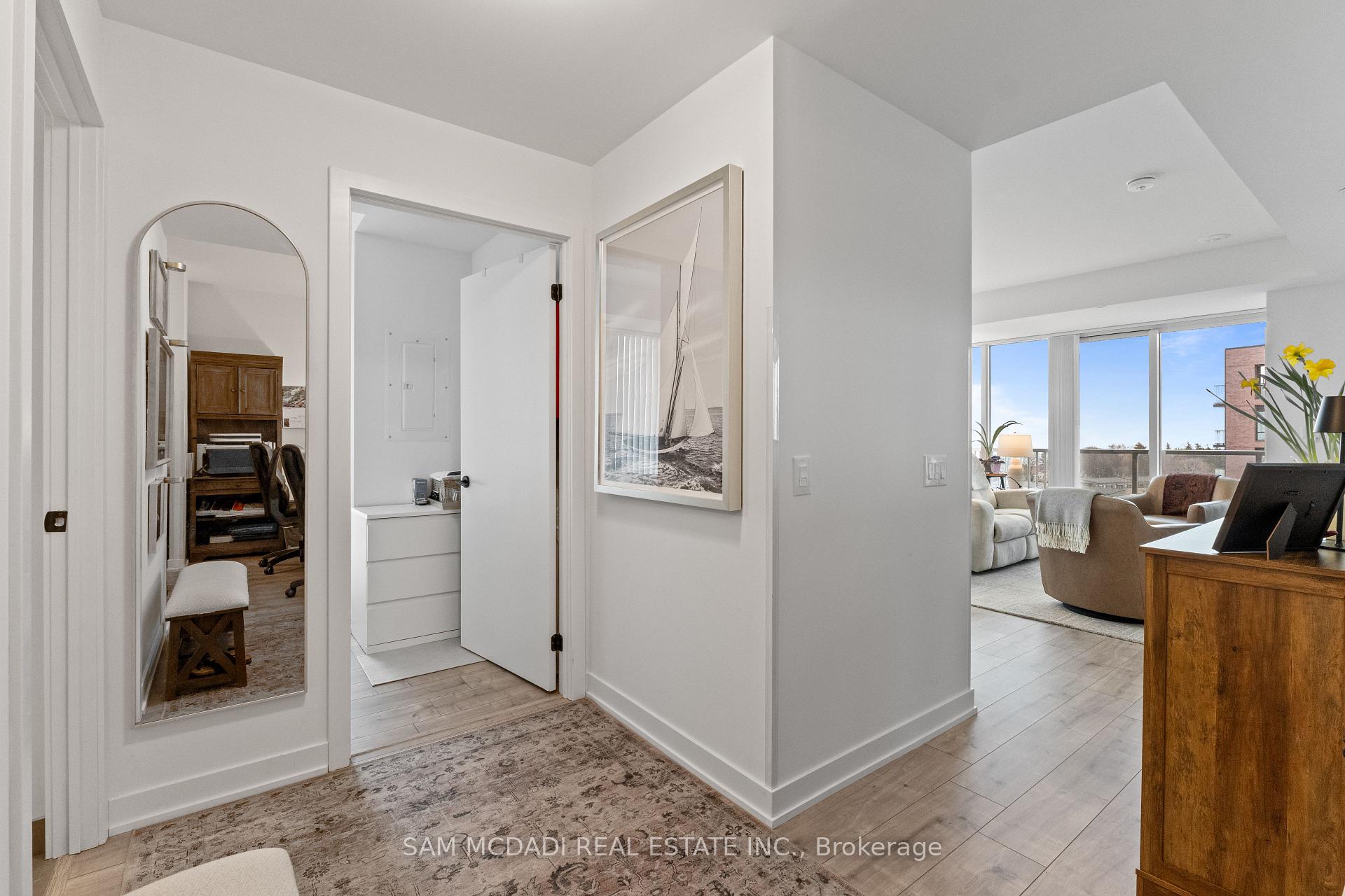 220 Missinnihe Way 912