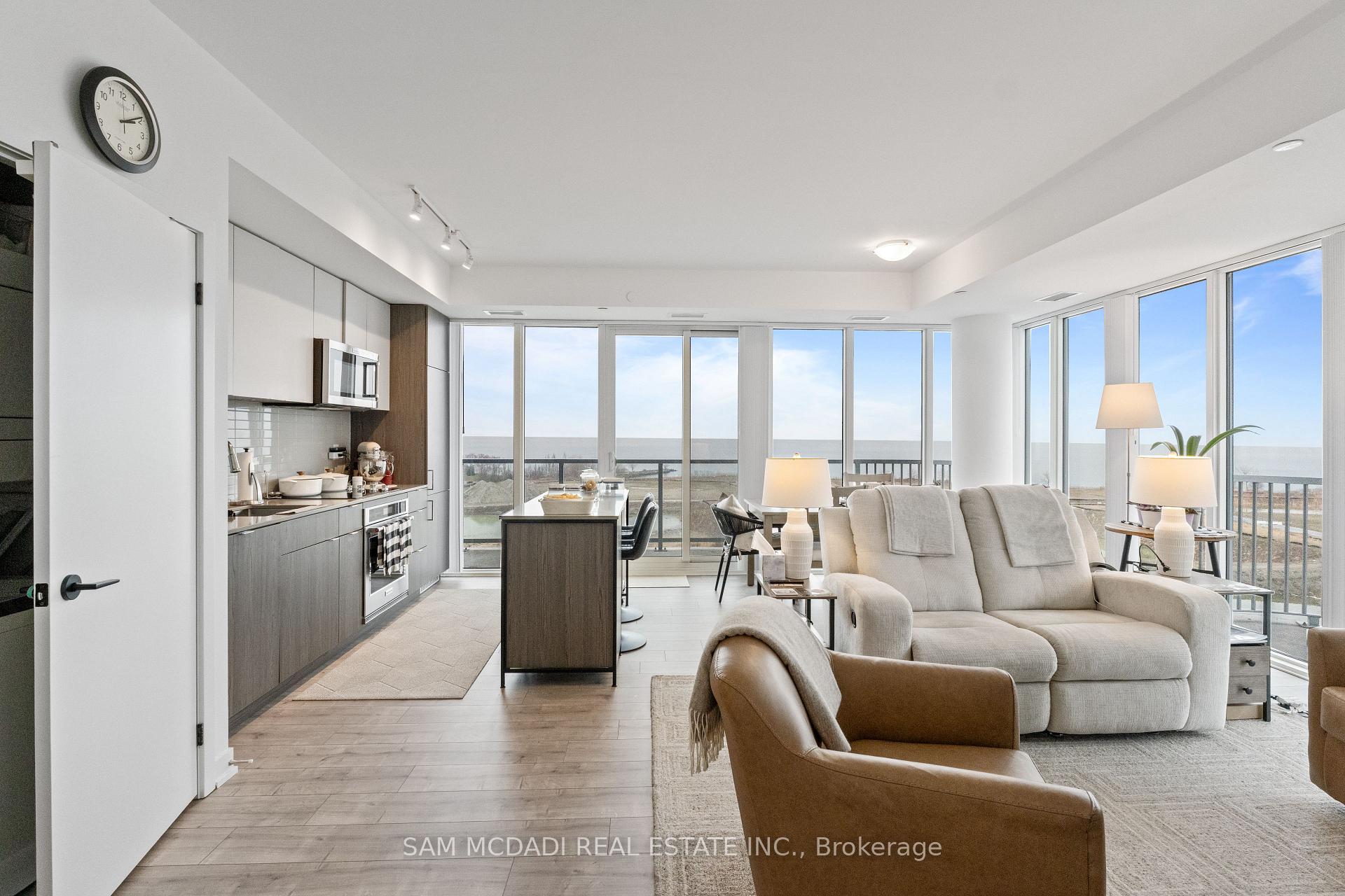 220 Missinnihe Way 912