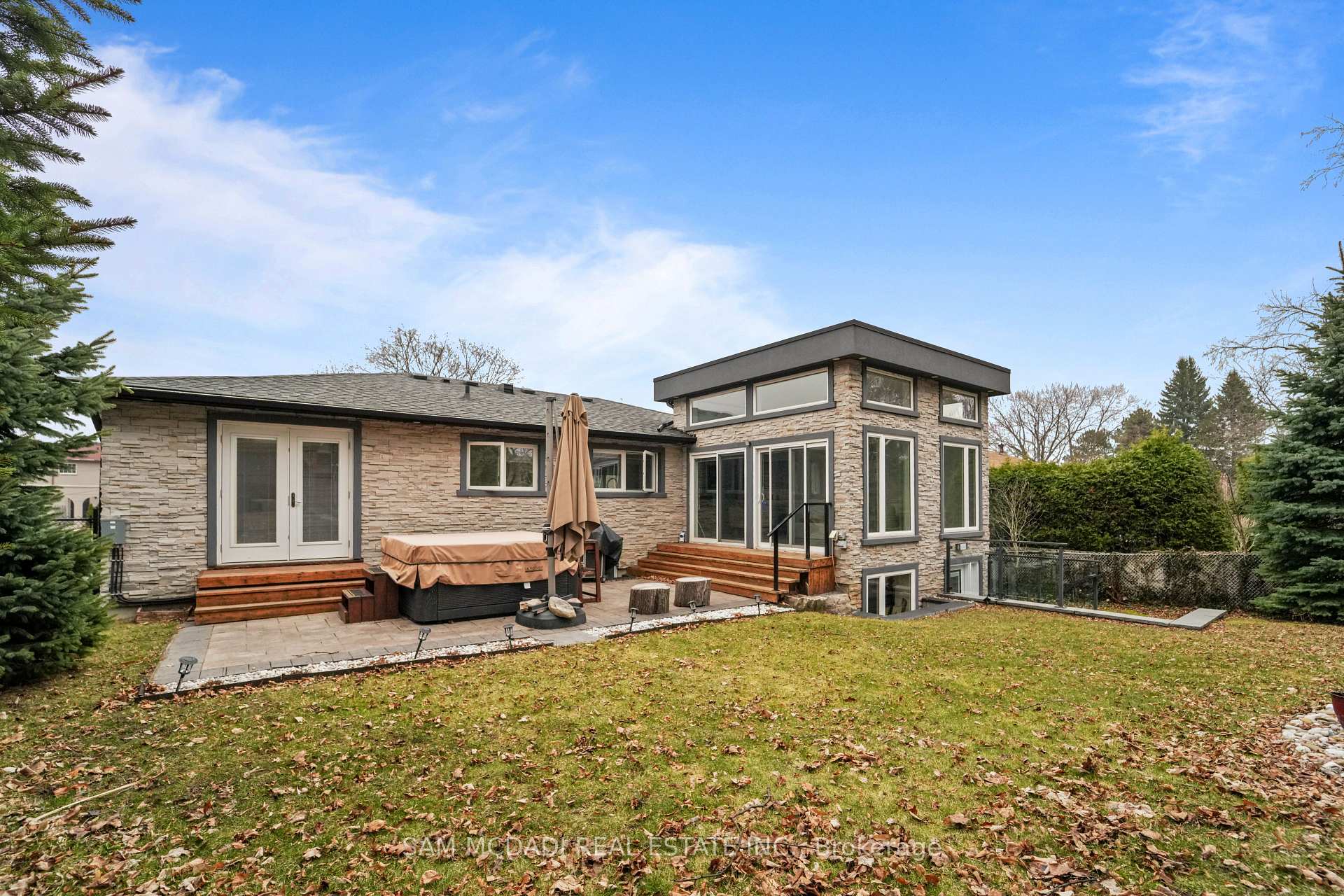 1434 Petrie Way