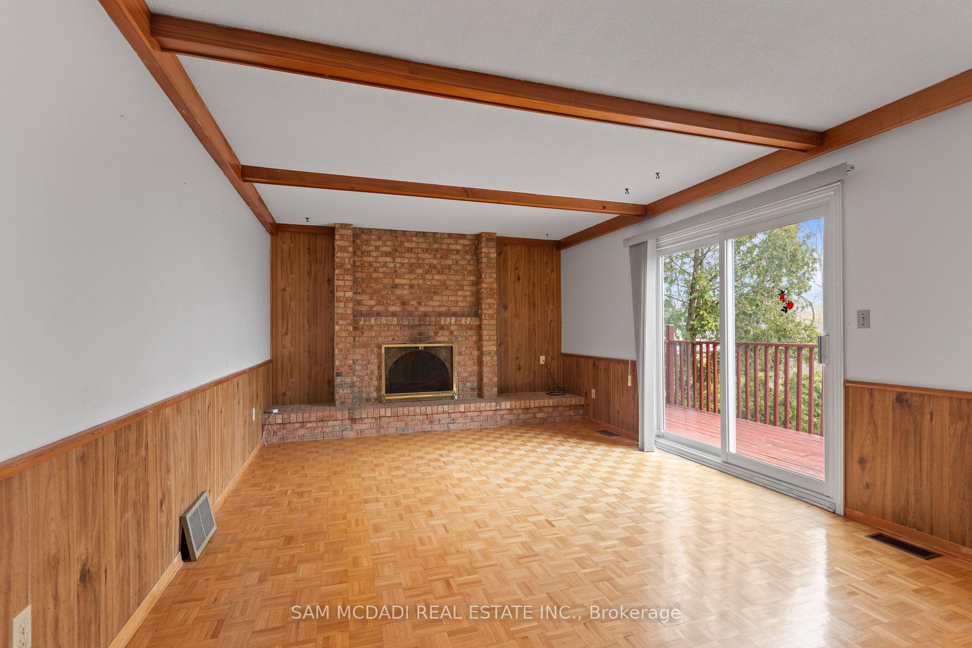 1929 Fieldgate Drive