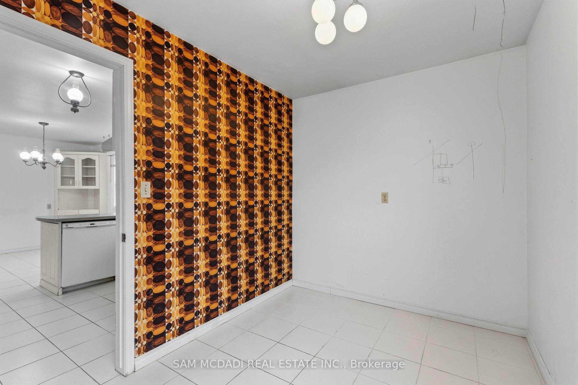 1929 Fieldgate Drive