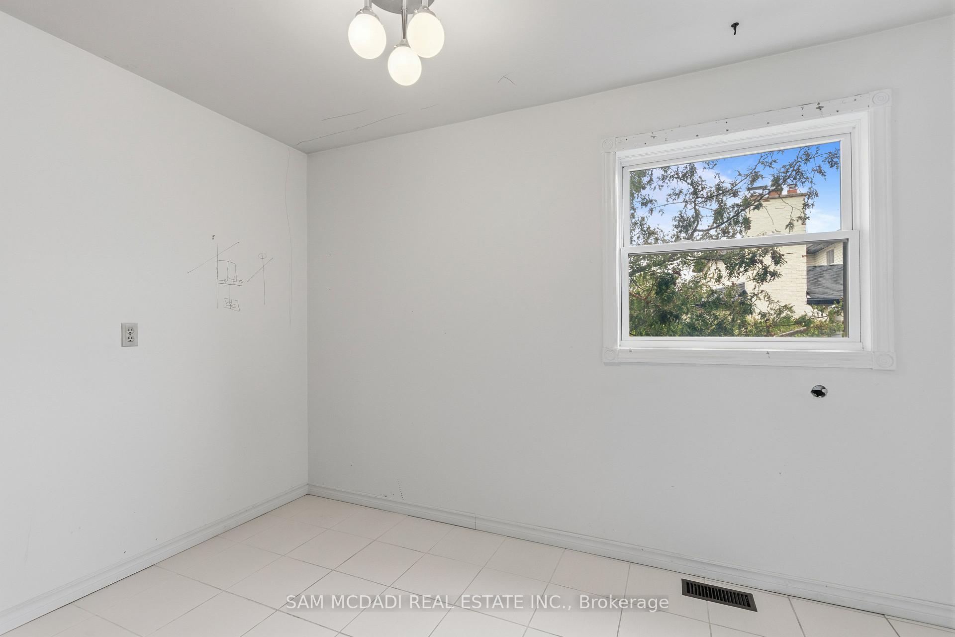 1929 Fieldgate Drive