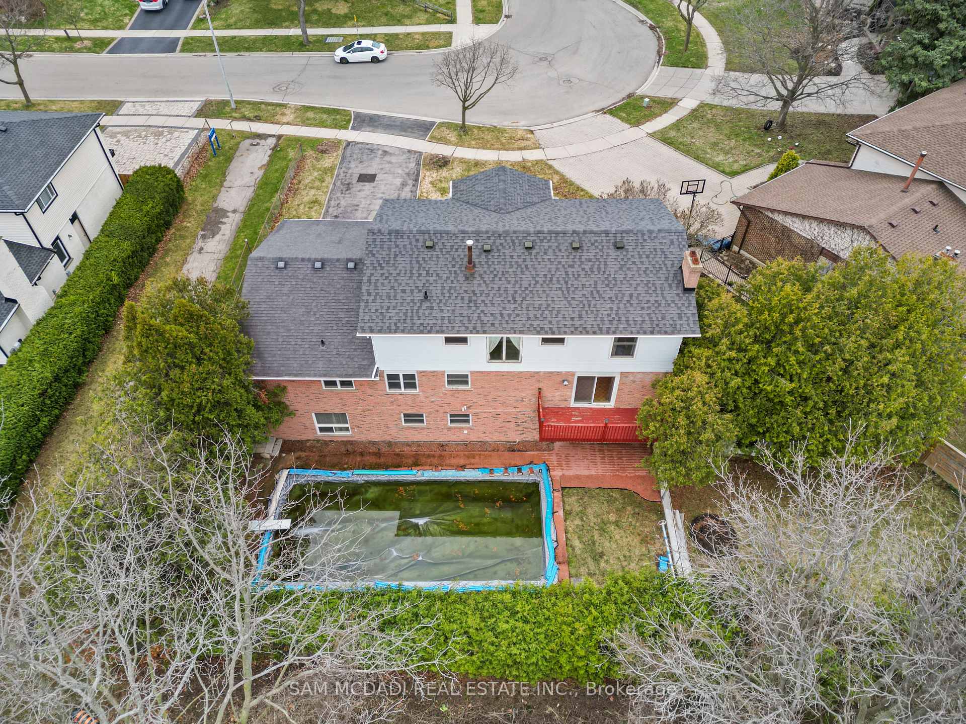 1929 Fieldgate Drive