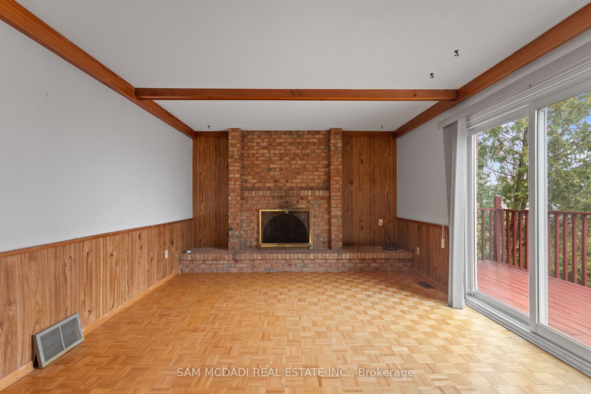 1929 Fieldgate Drive