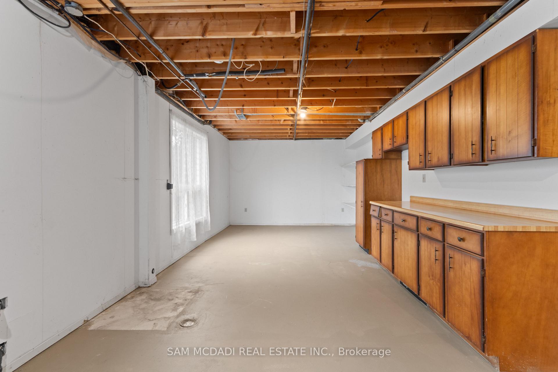 1929 Fieldgate Drive