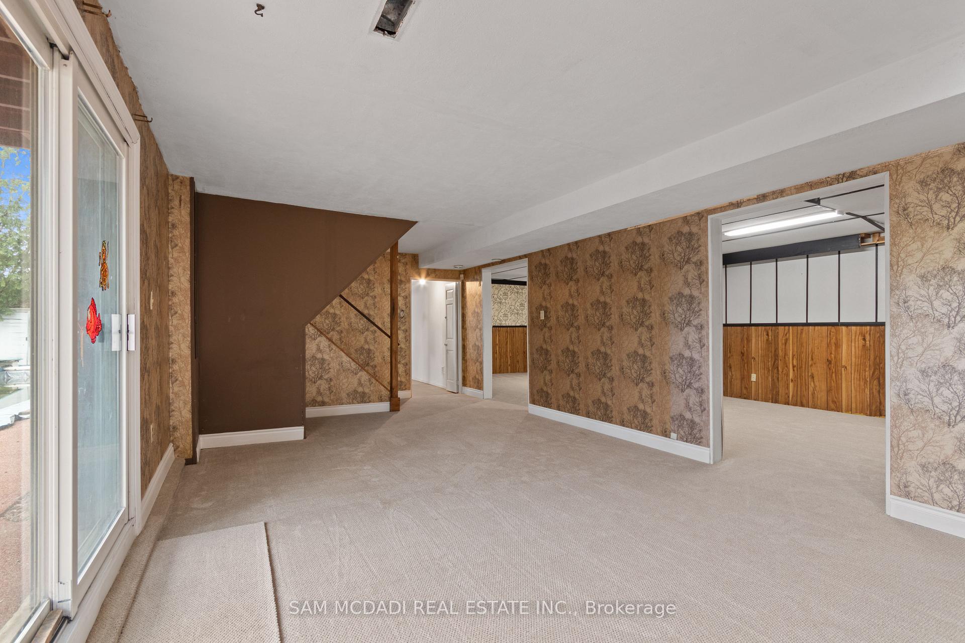 1929 Fieldgate Drive