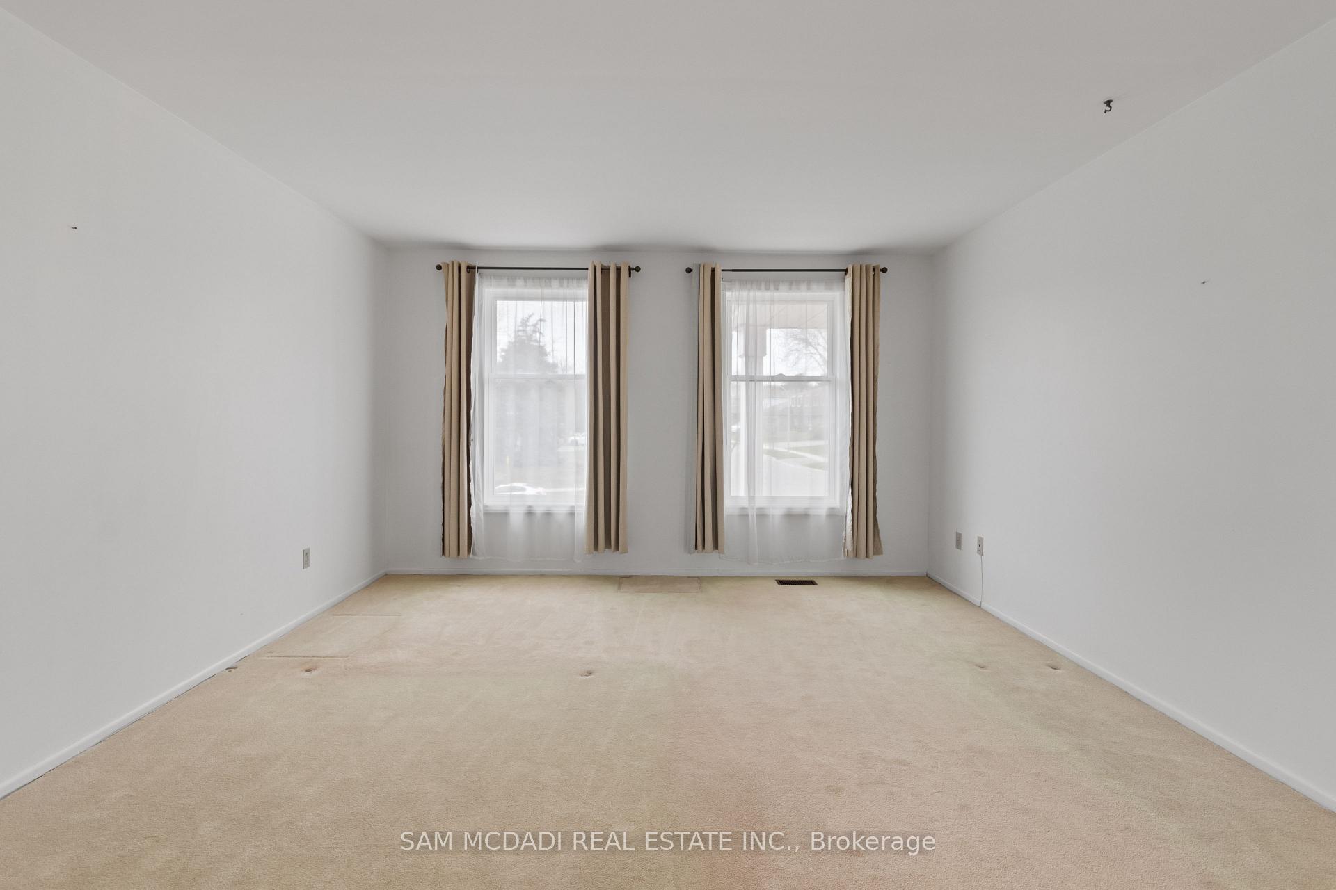 1929 Fieldgate Drive