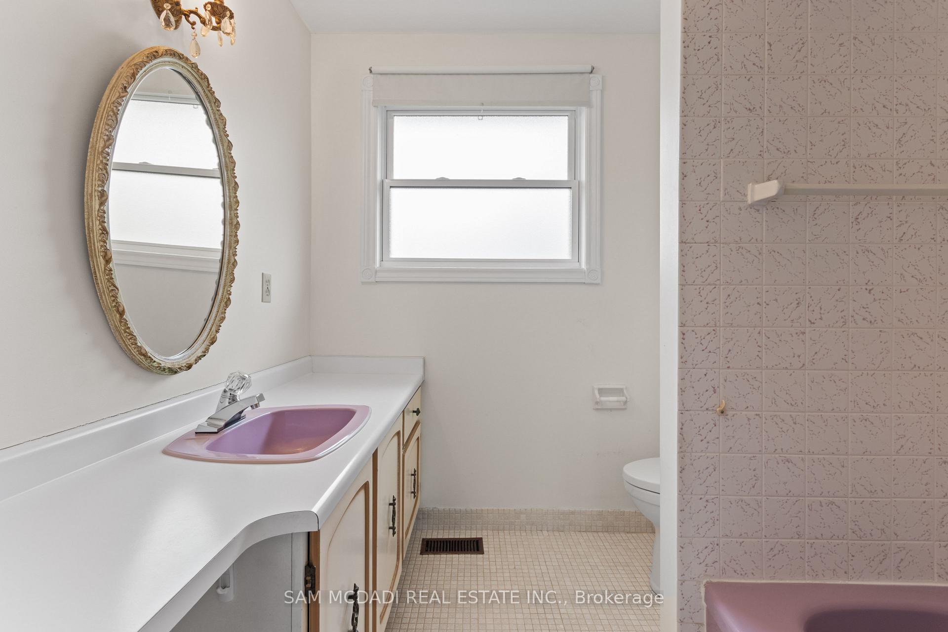 1929 Fieldgate Drive