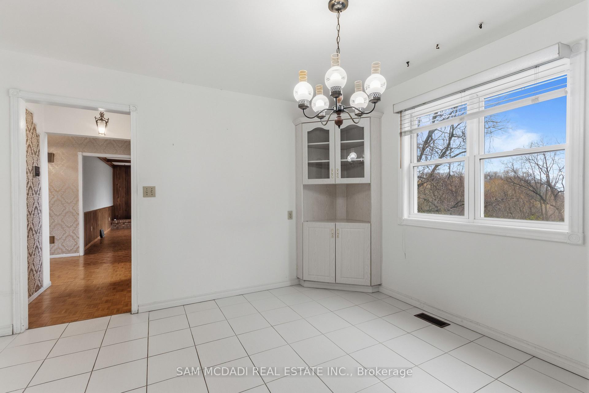 1929 Fieldgate Drive