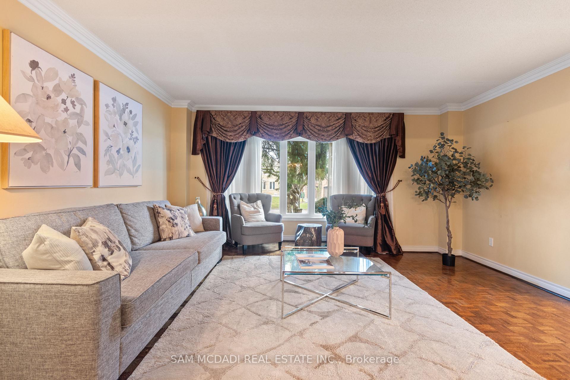 4873 Forest Hill Drive