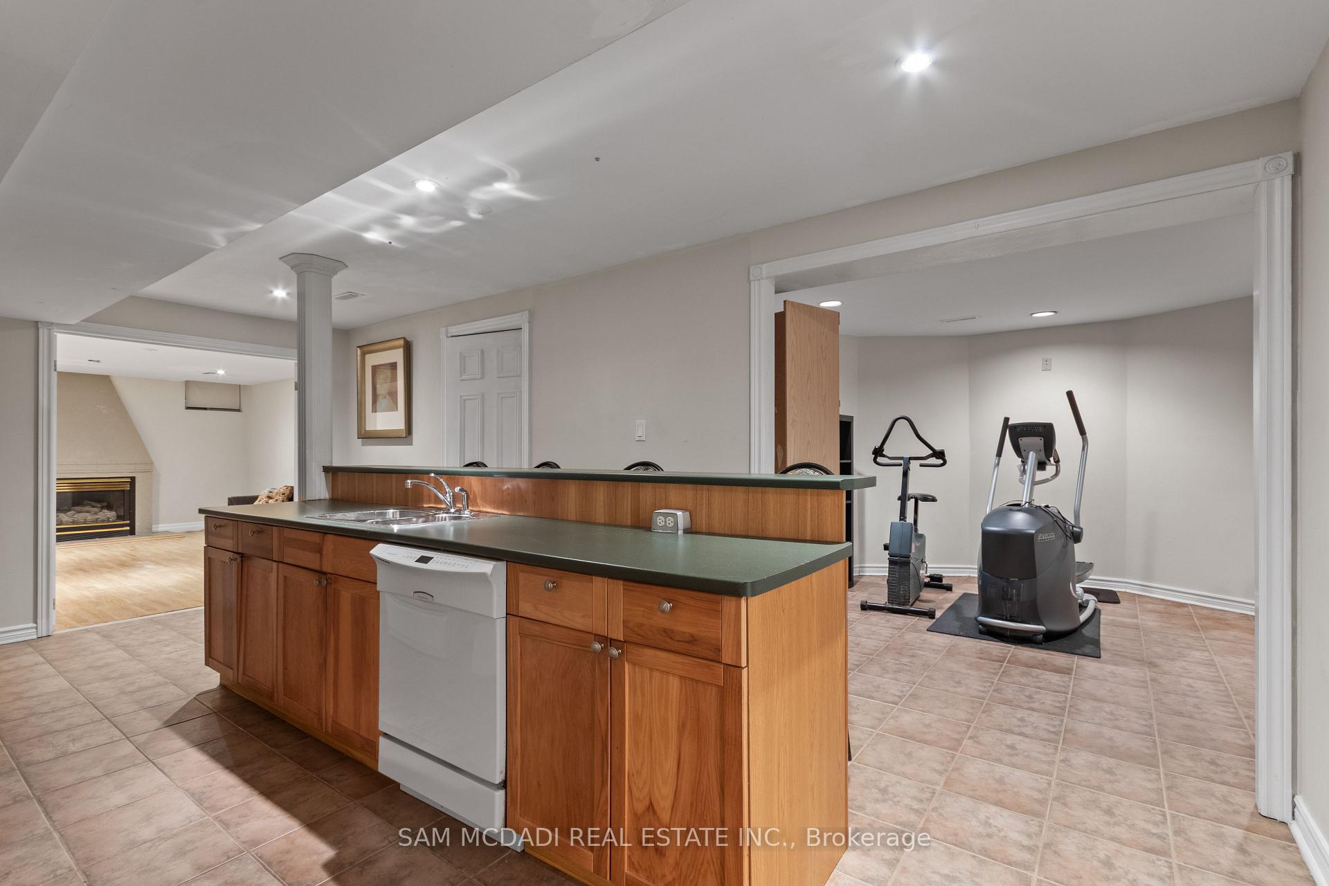 4873 Forest Hill Drive