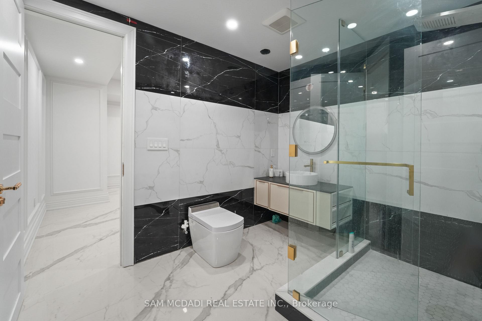 1394 Lorne Park Road Basement