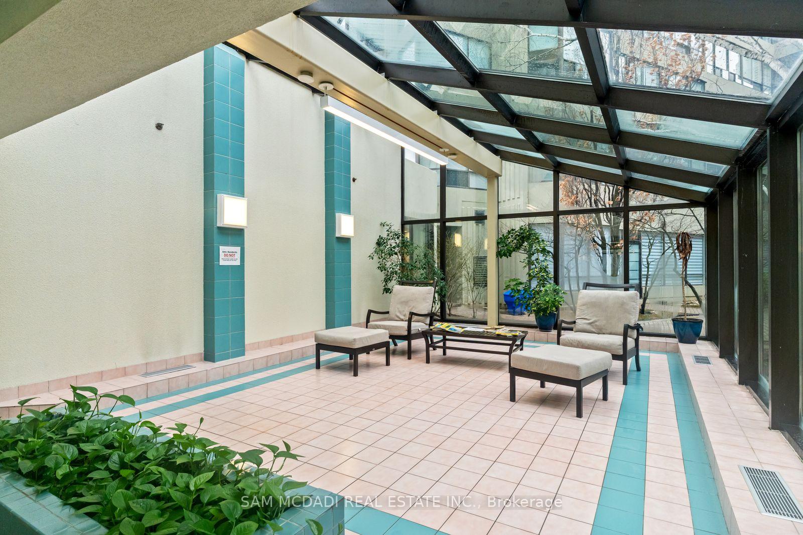 24 Hanover Road 2205