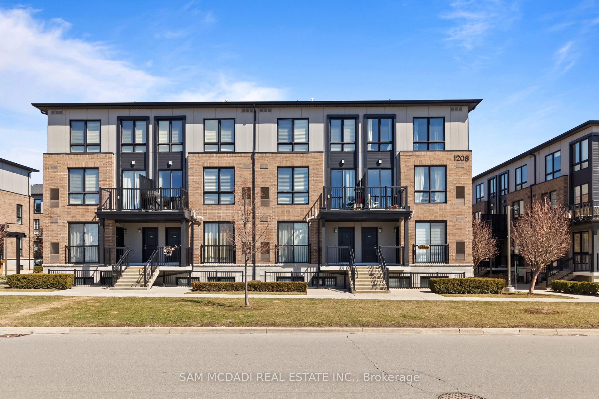 1208 Main Street E 201