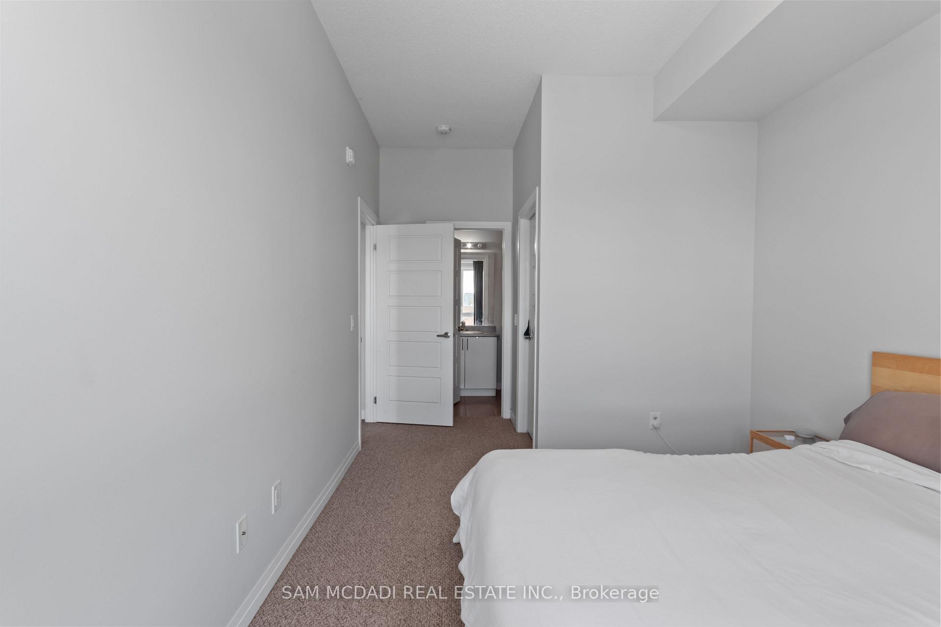 1208 Main Street E 201