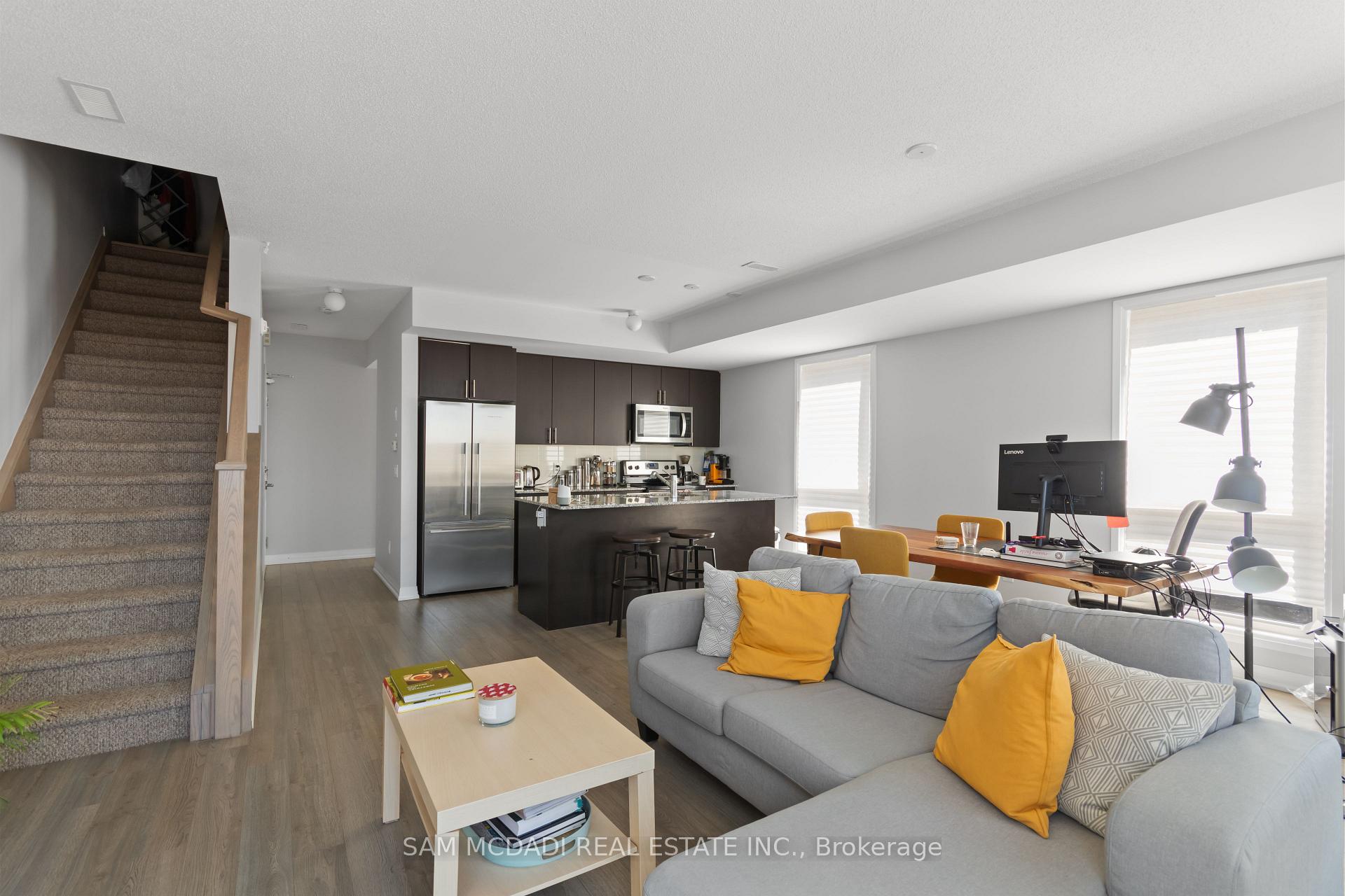 1208 Main Street E 201