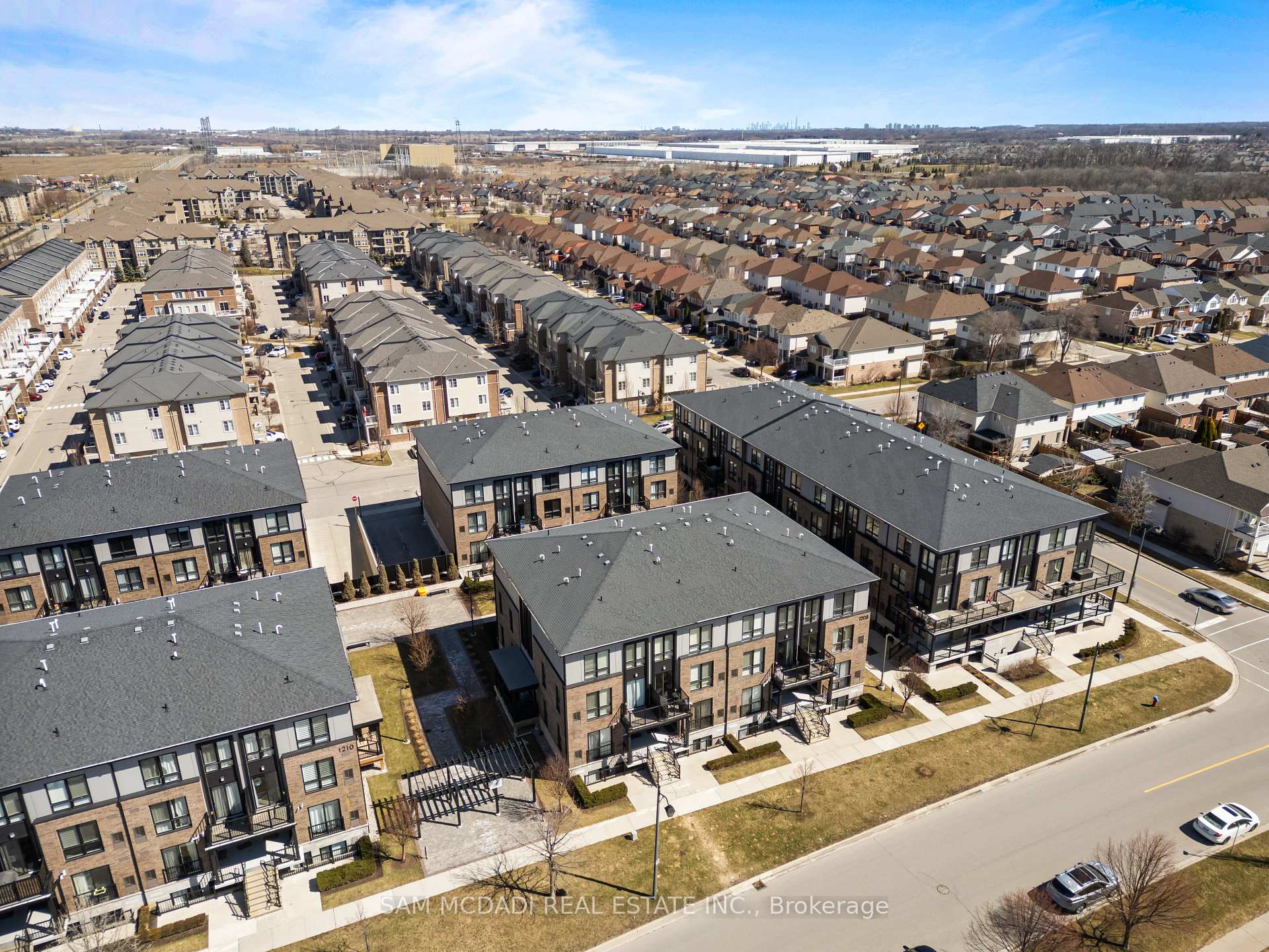 1208 Main Street E 201