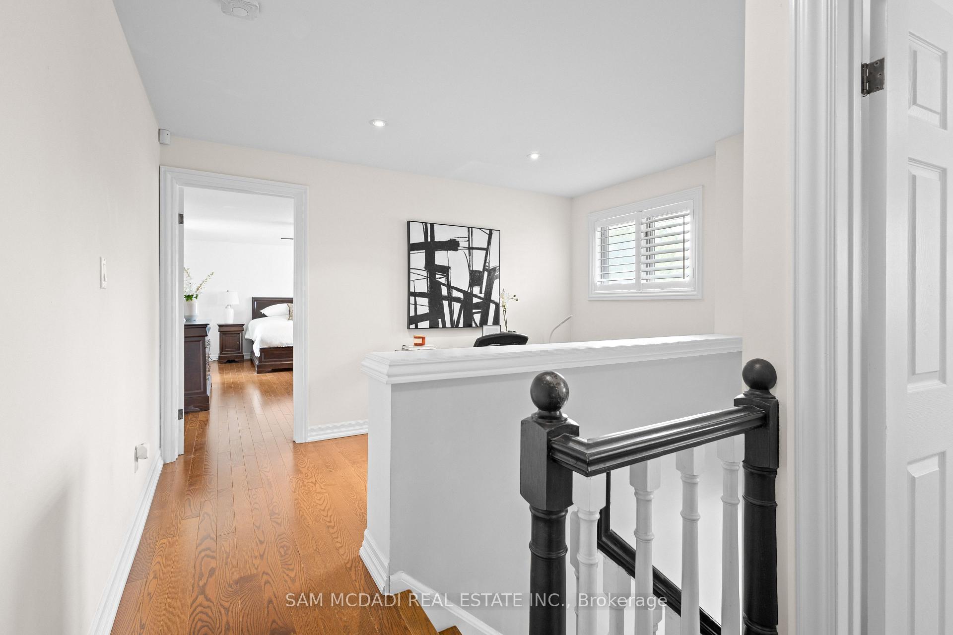 492 Country Club Crescent