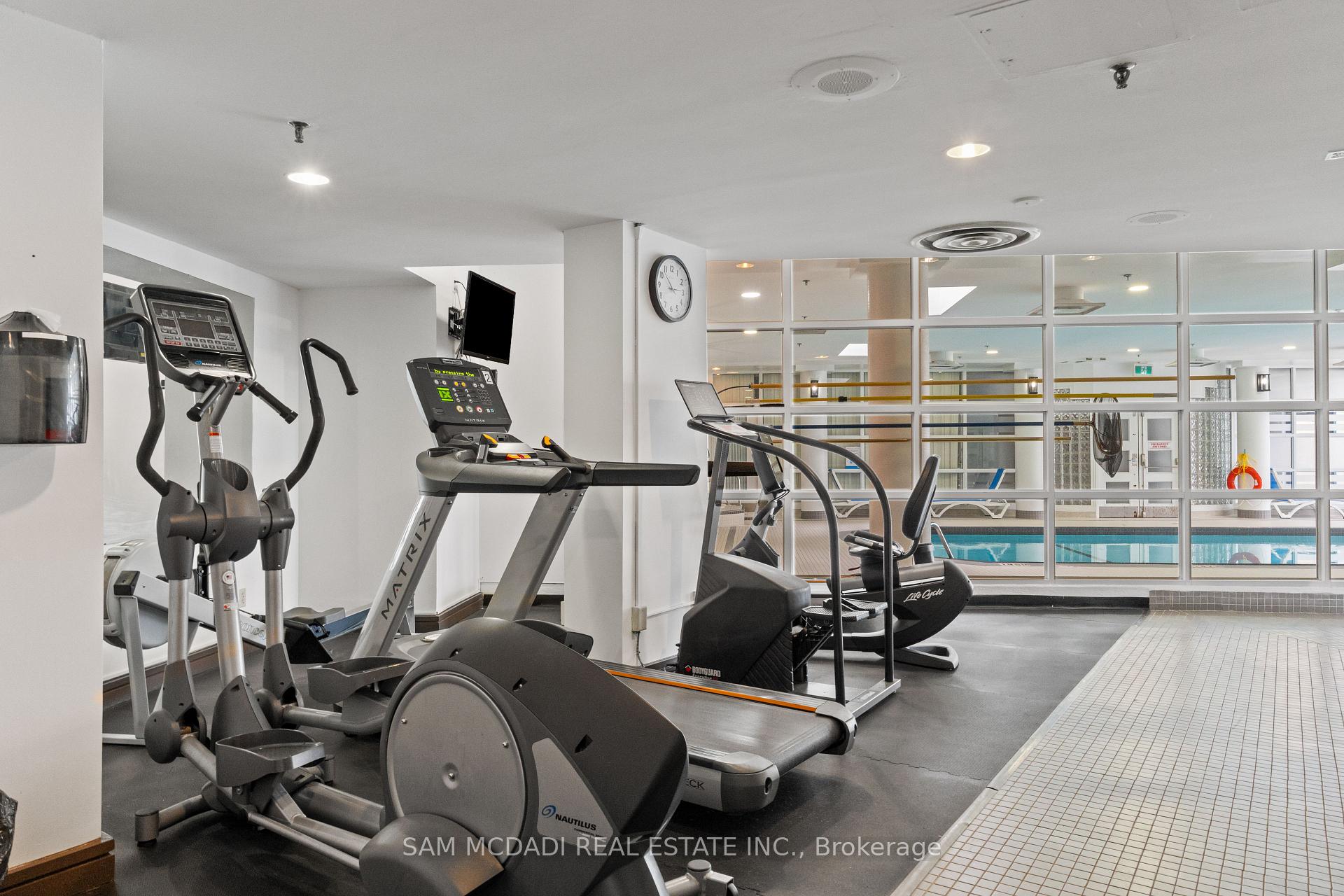 35 Trailwood Drive 1013