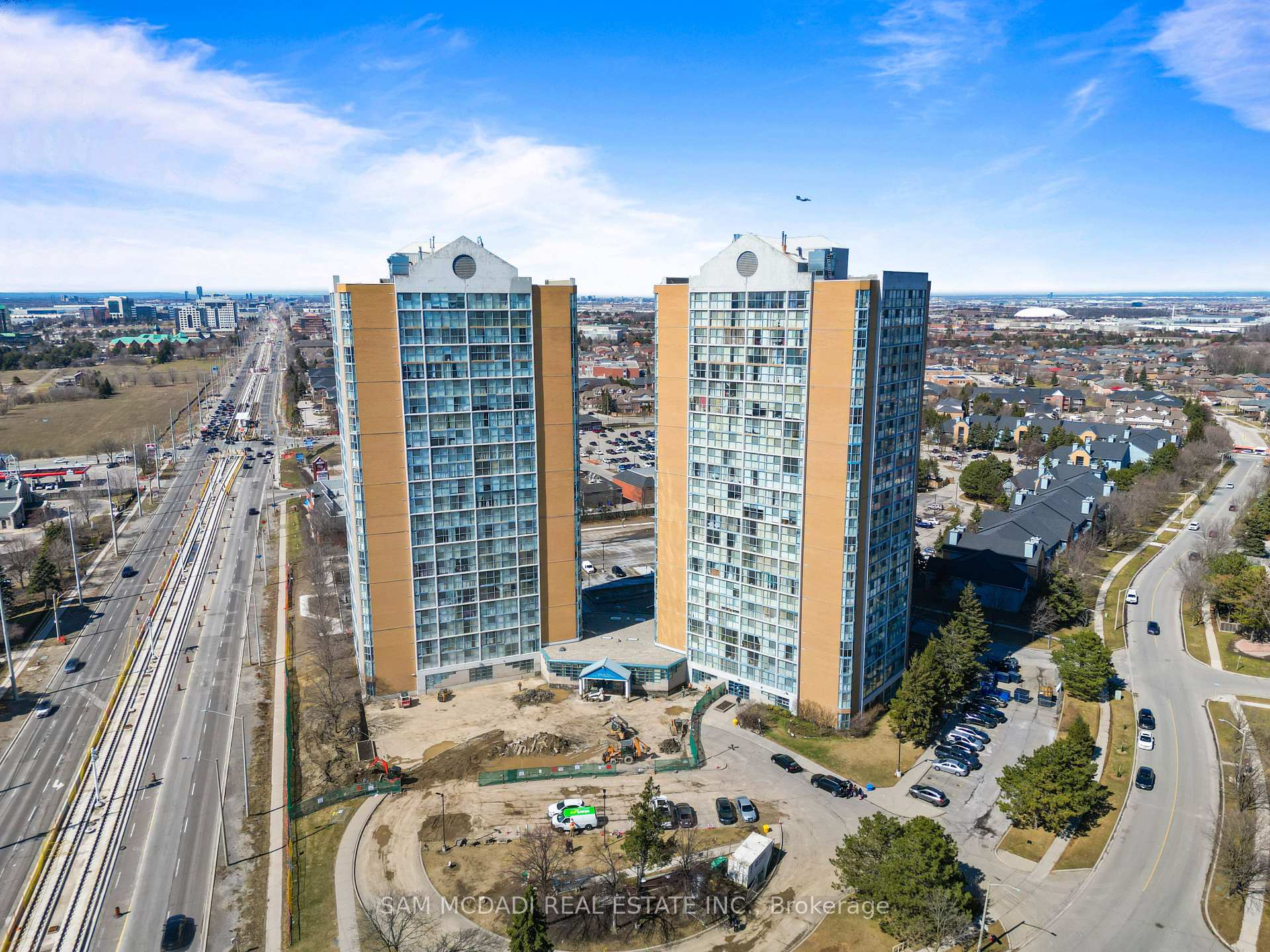 35 Trailwood Drive 1013