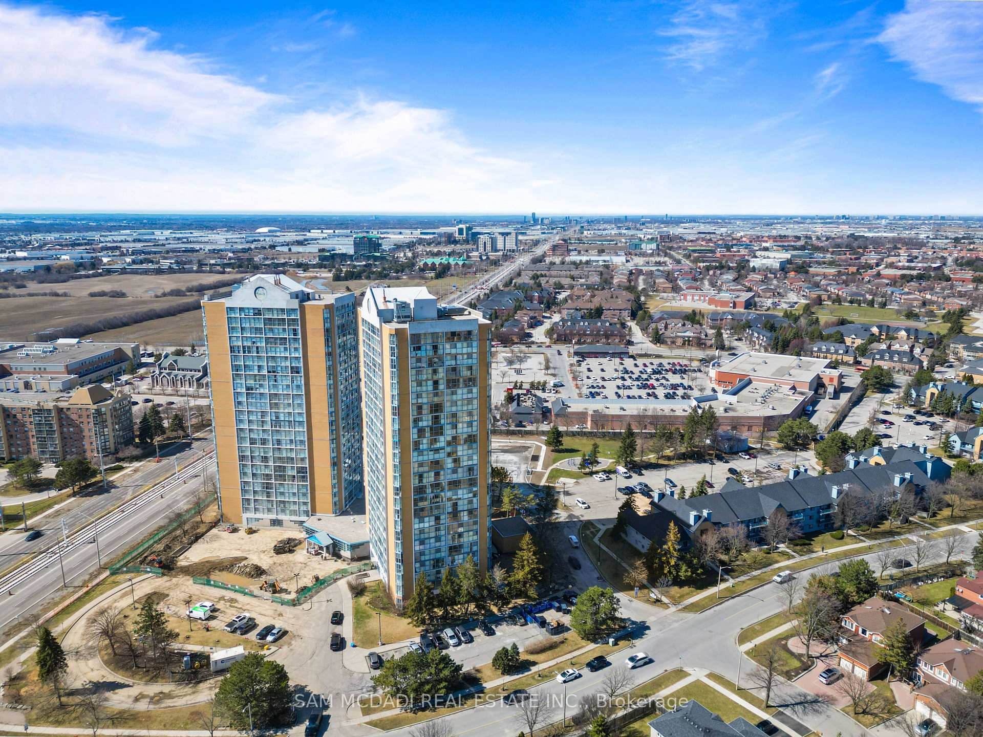 35 Trailwood Drive 1013