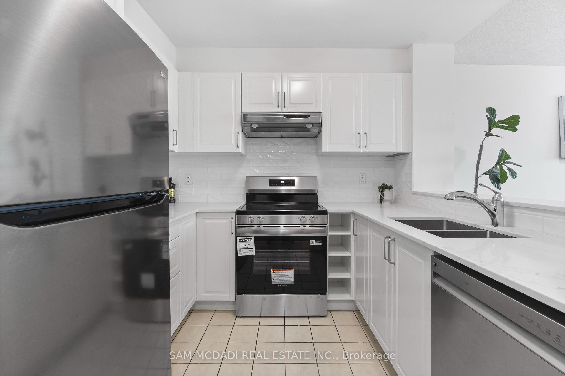 2177 Burnhamthorpe Road W 708