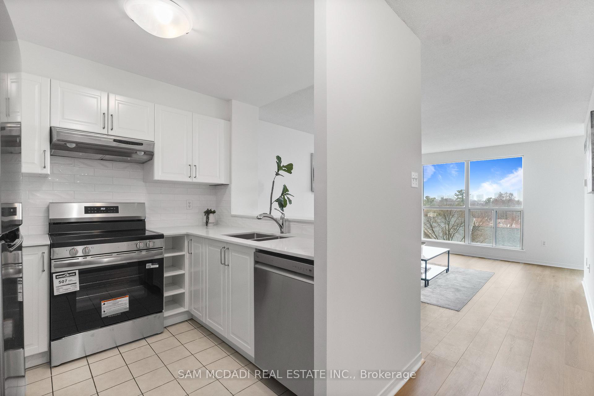 2177 Burnhamthorpe Road W 708