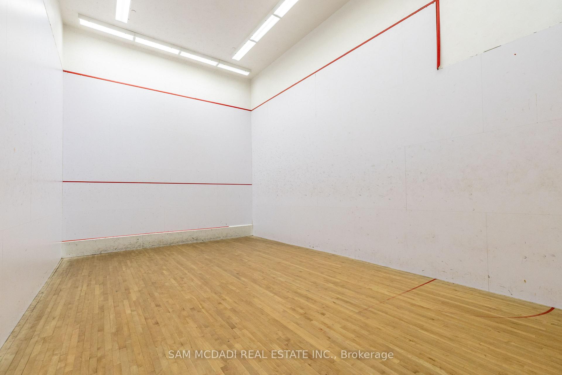 2177 Burnhamthorpe Road W 708