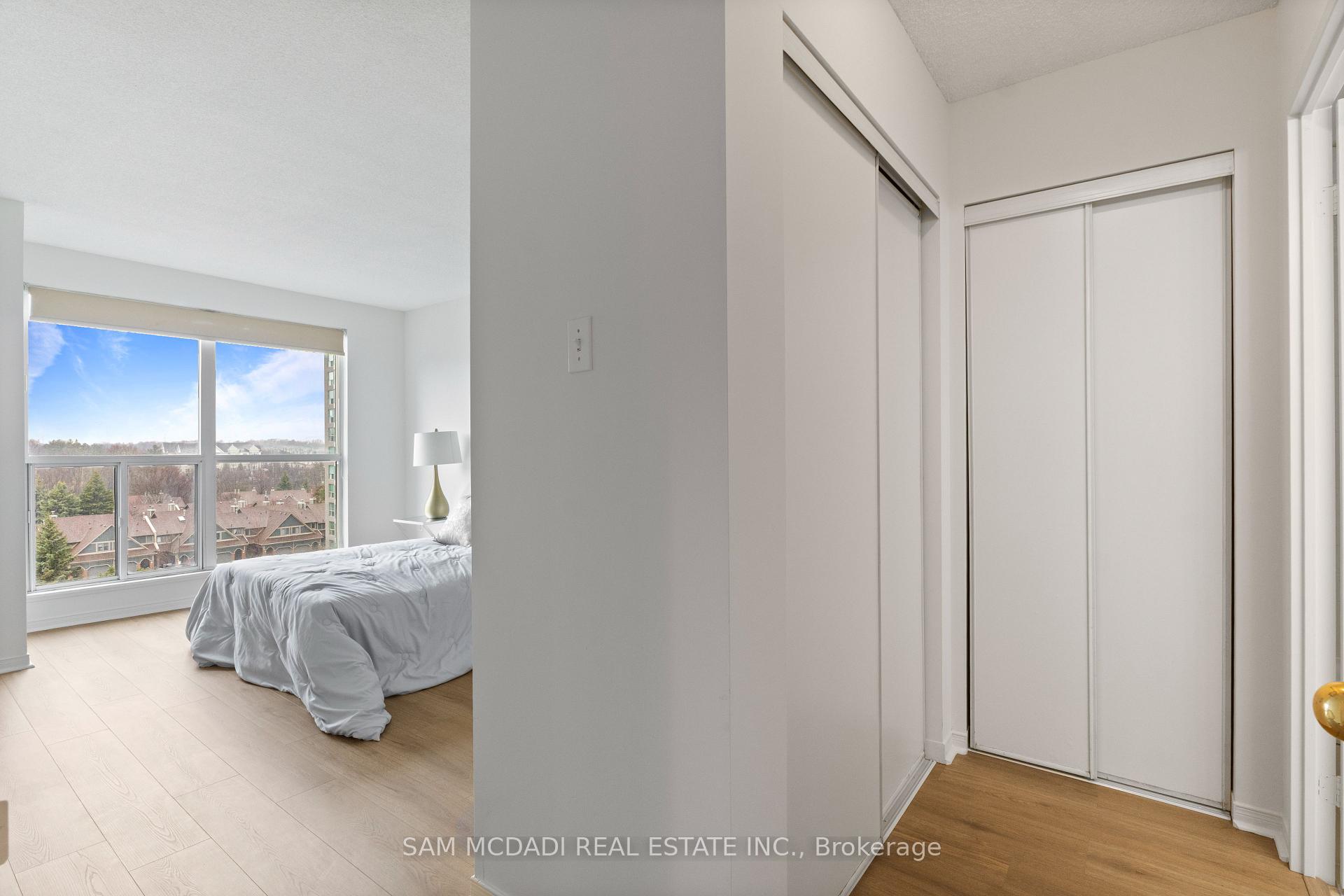 2177 Burnhamthorpe Road W 708