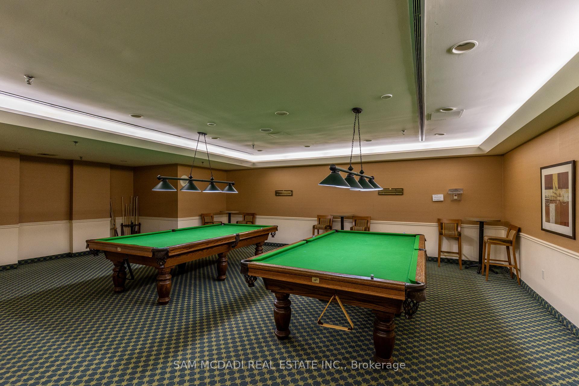 2177 Burnhamthorpe Road W 708