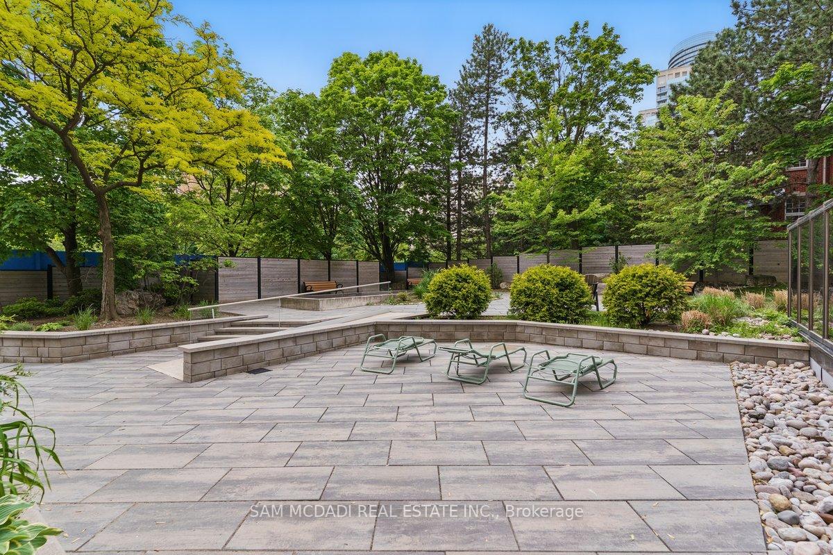 200 Robert Speck Parkway 1203