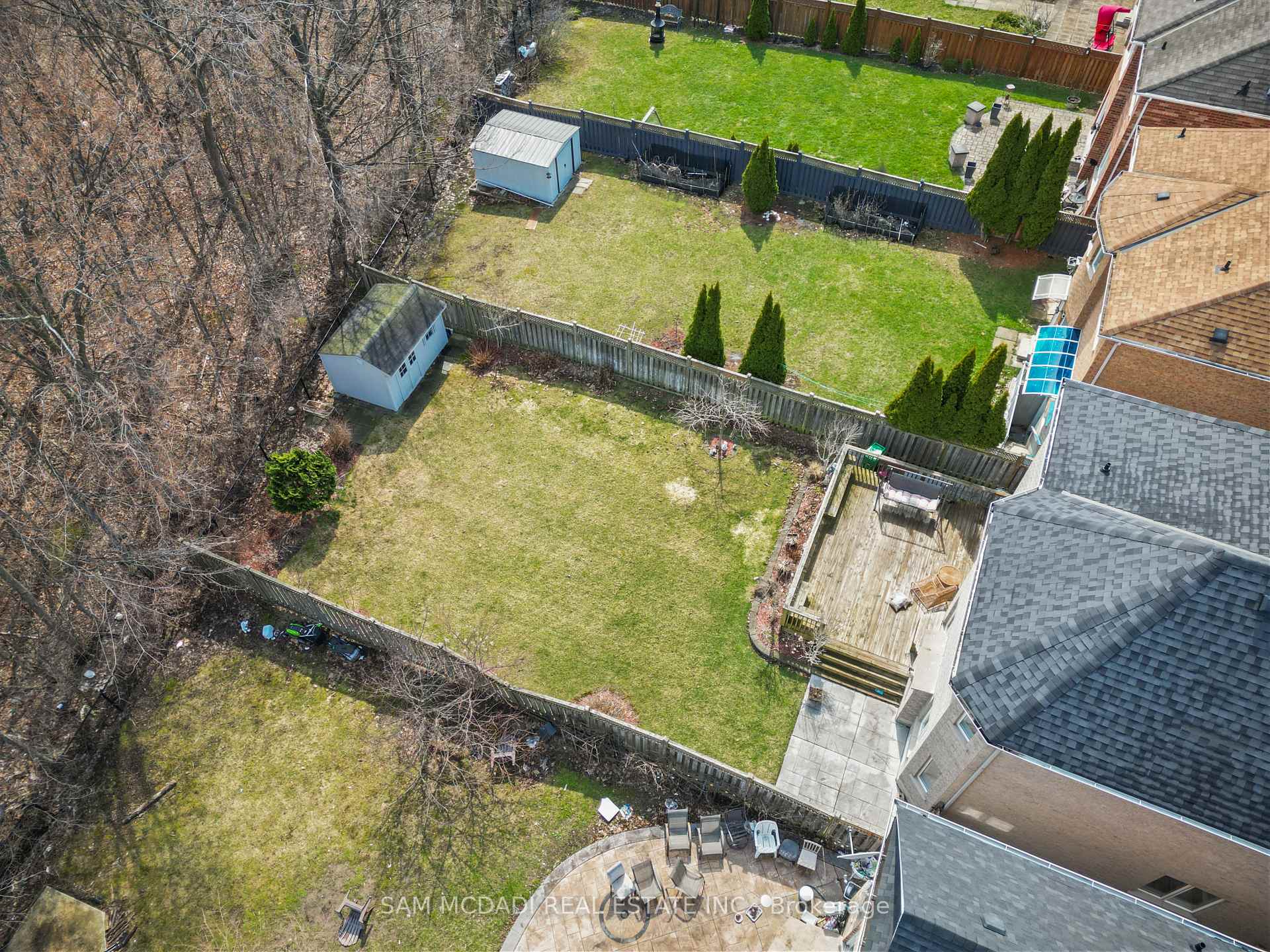 3352 Erin Centre Boulevard