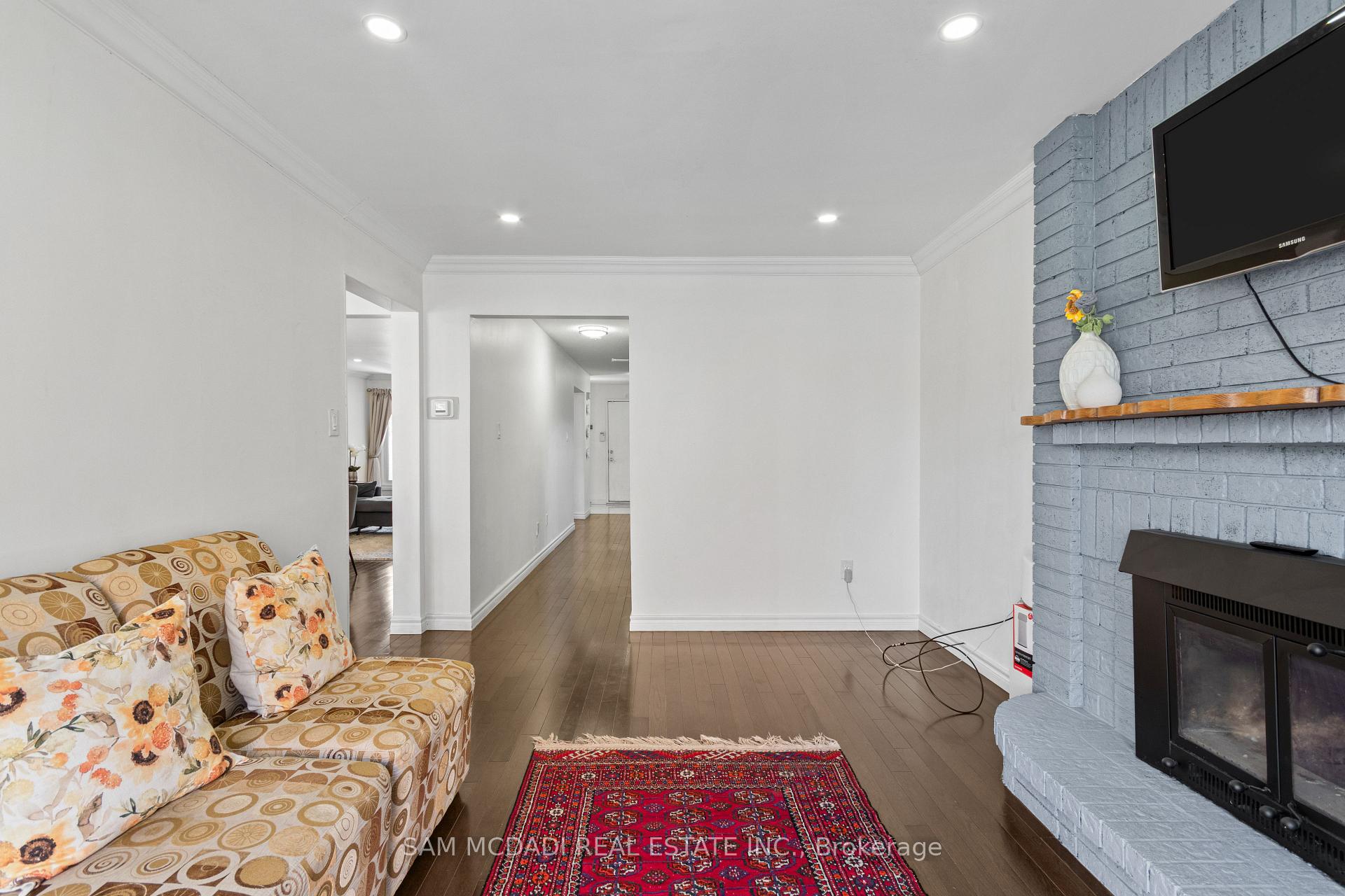 6282 Camgreen Circle