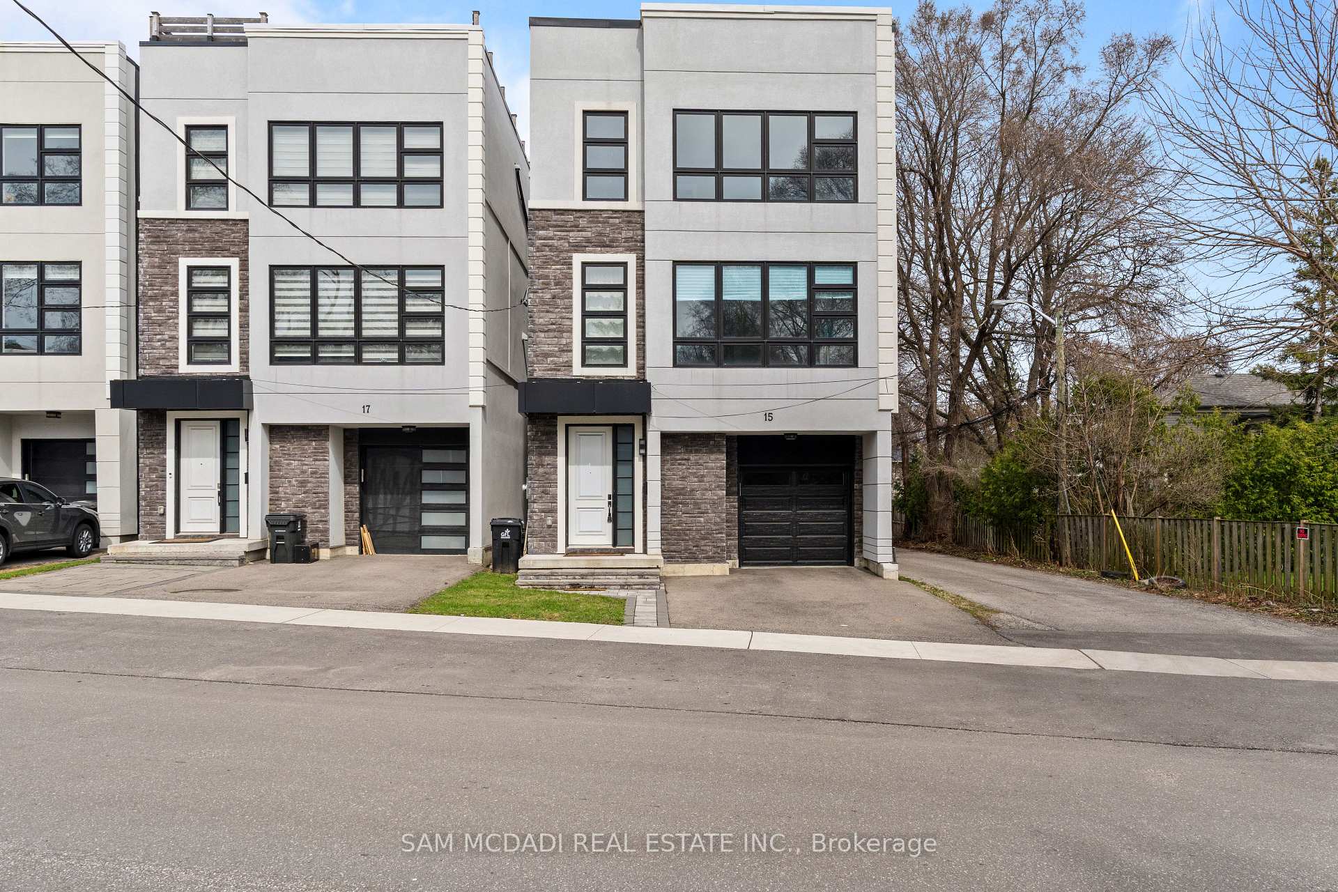 15 Old Oak Drive