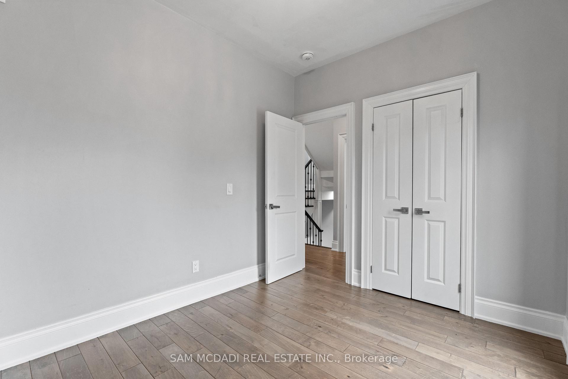 15 Old Oak Drive