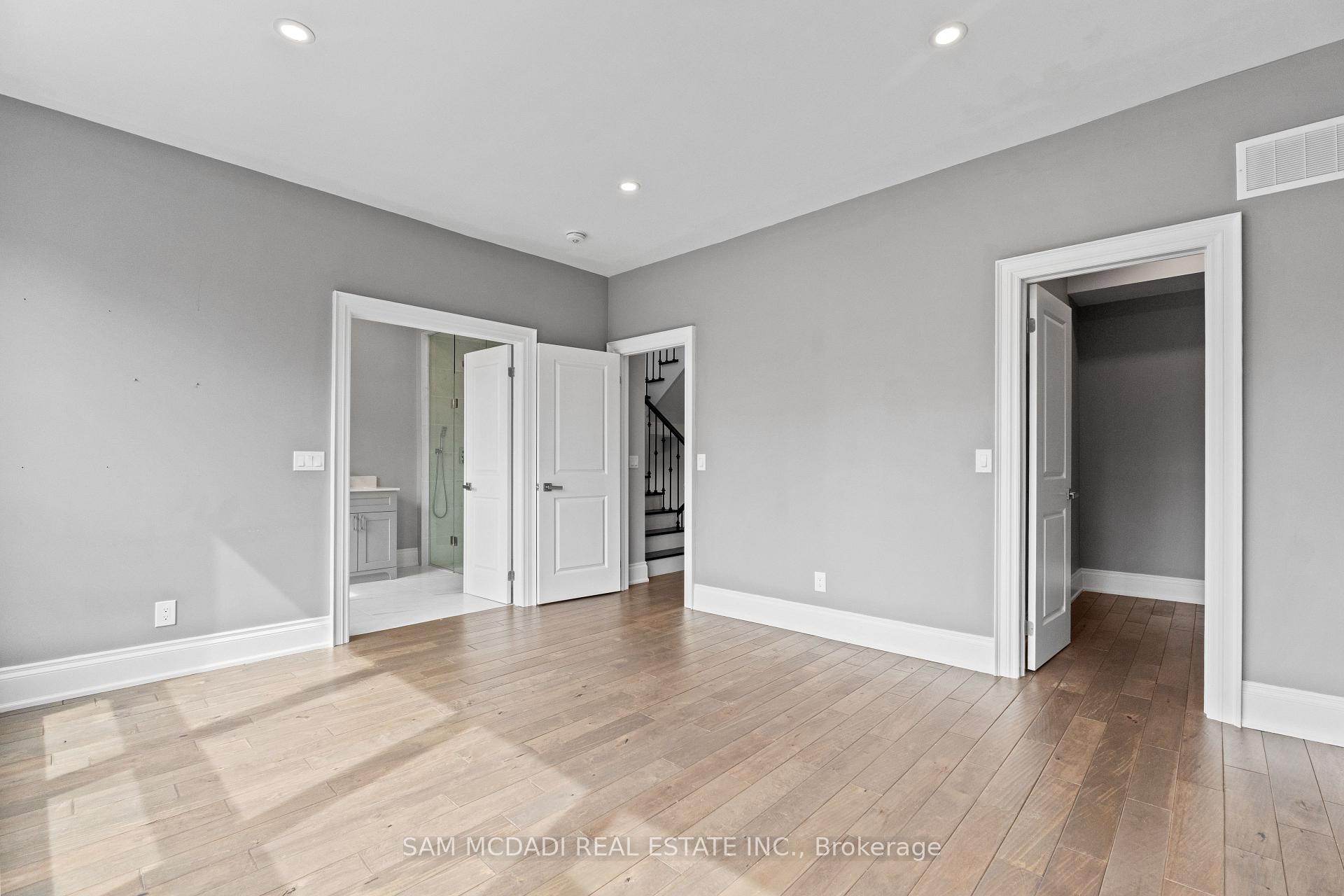 15 Old Oak Drive