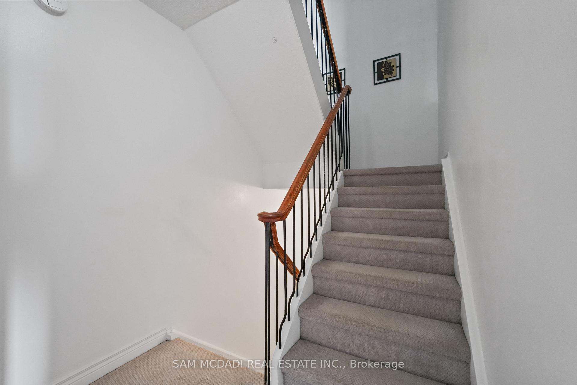 1050 Falgarwood Drive 112