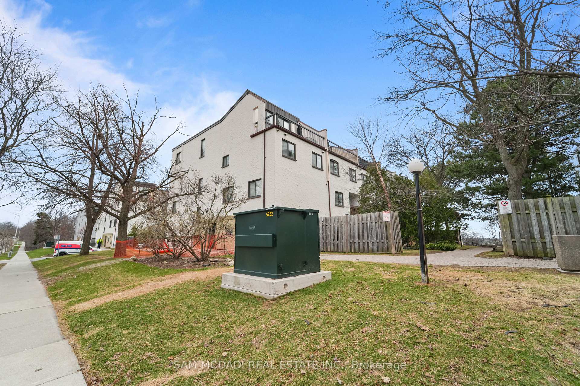 1050 Falgarwood Drive 112