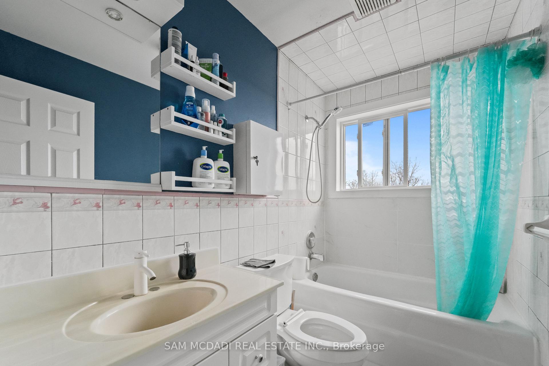 1050 Falgarwood Drive 112