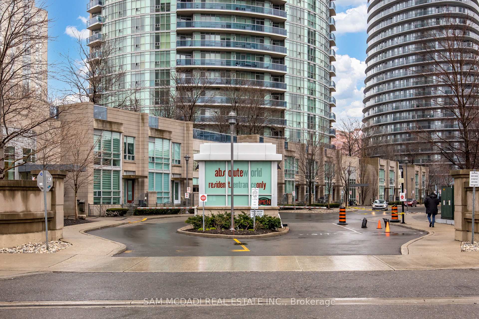 90 Absolute Avenue Th119