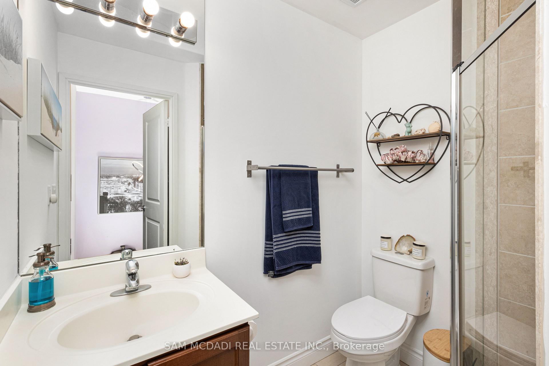 90 Absolute Avenue Th119