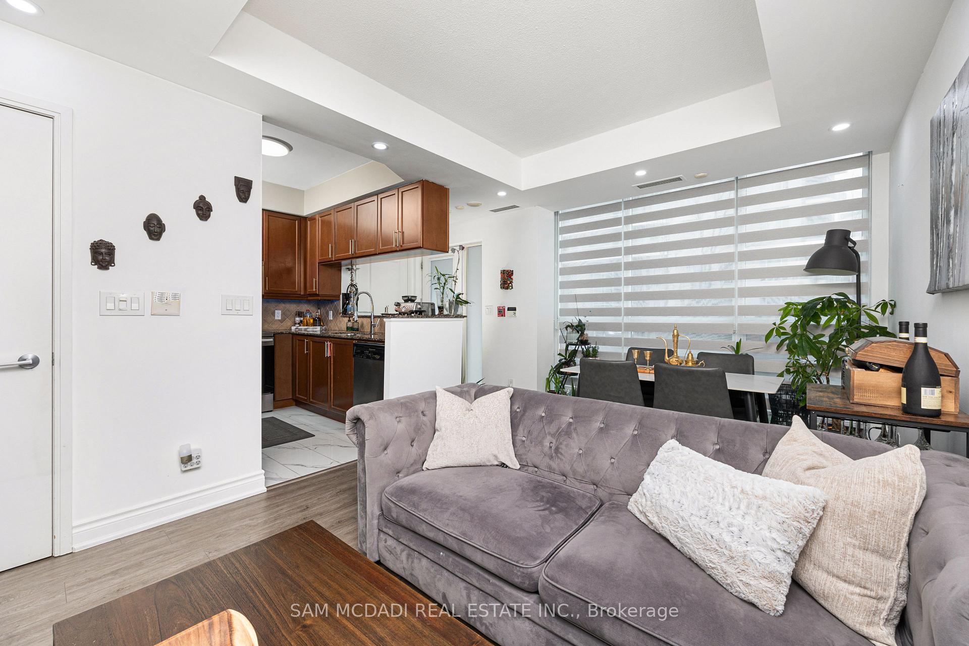 90 Absolute Avenue Th119