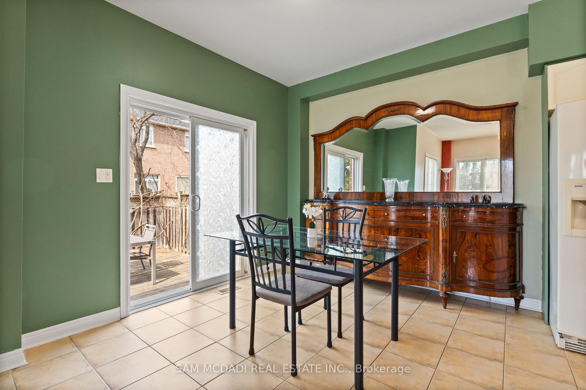 5625 Passion Flower Boulevard