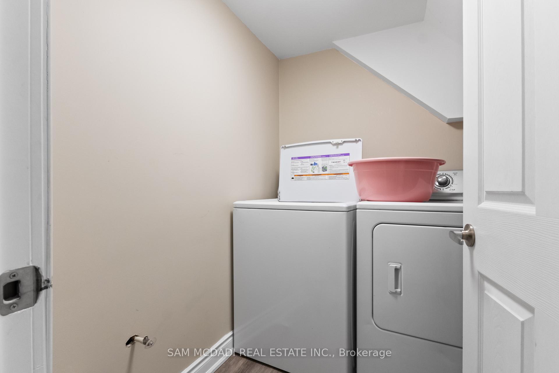 1821 Christopher Road