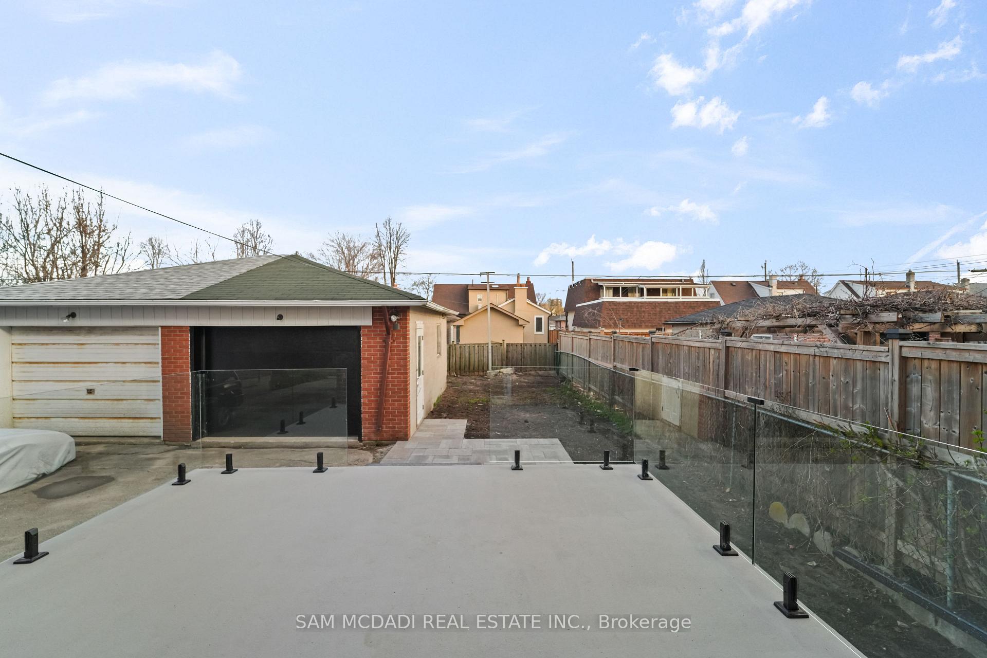 25 Falstaff Avenue