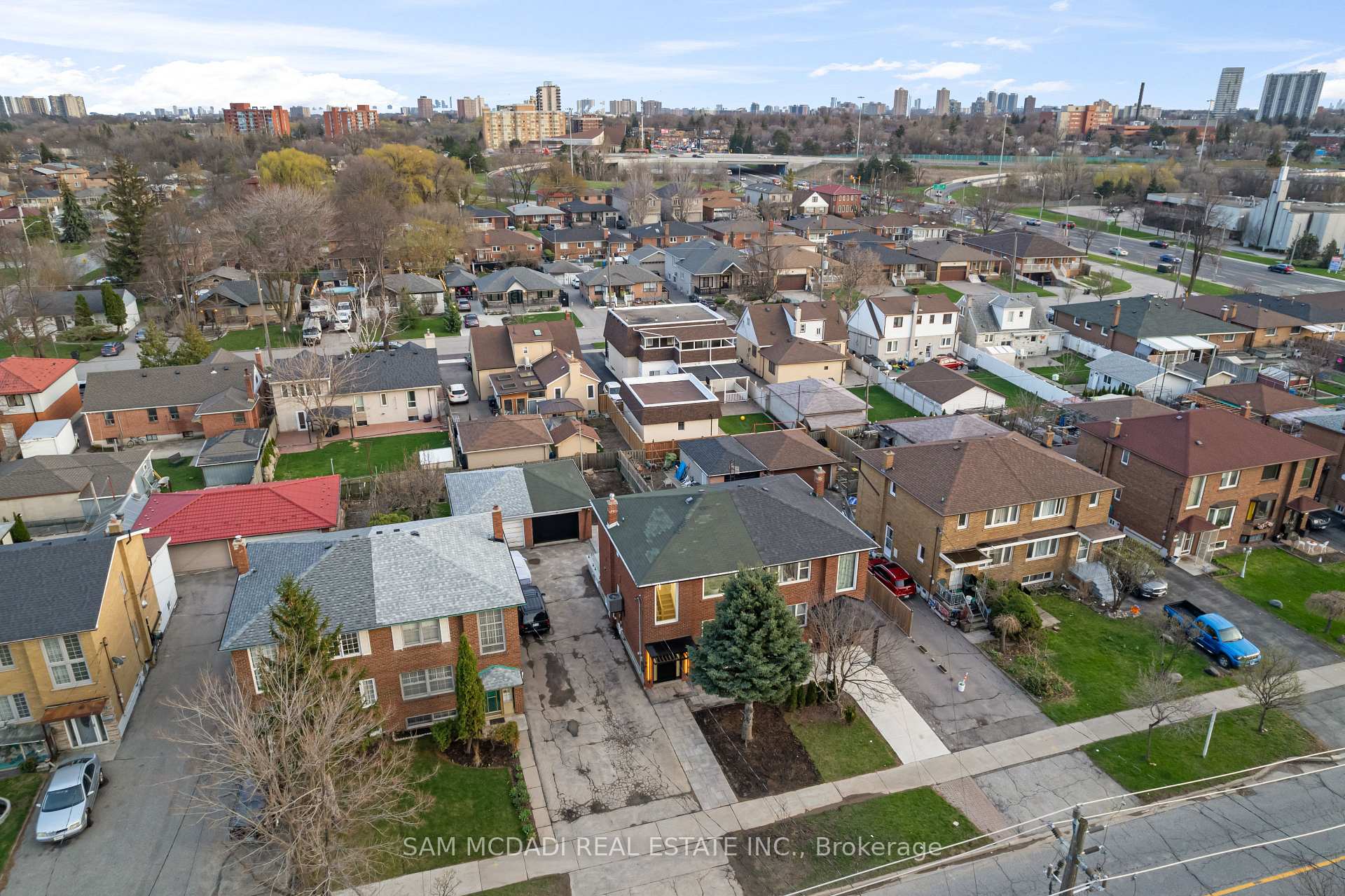 25 Falstaff Avenue