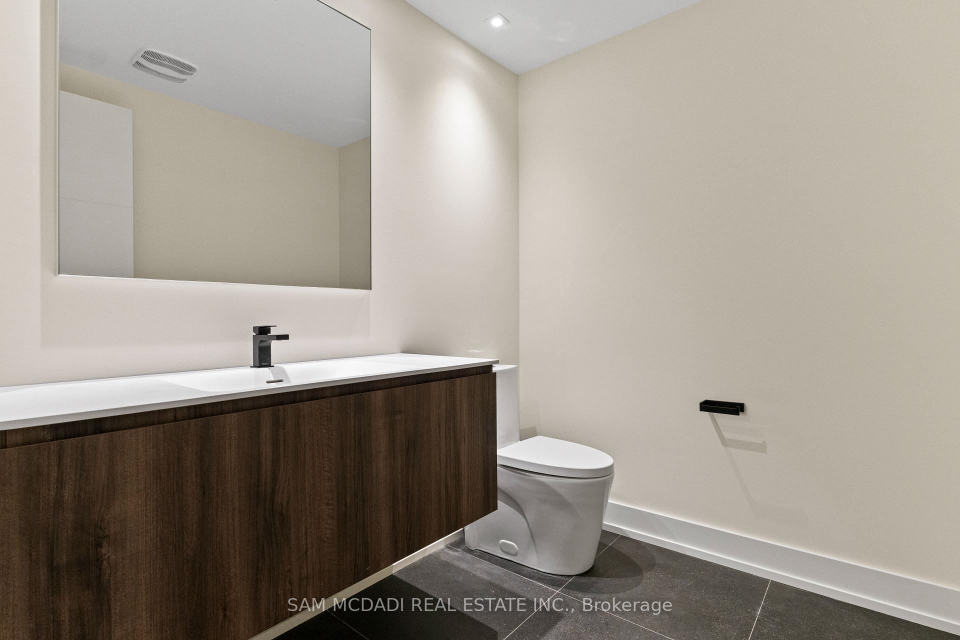 2075 Shawanaga Trail