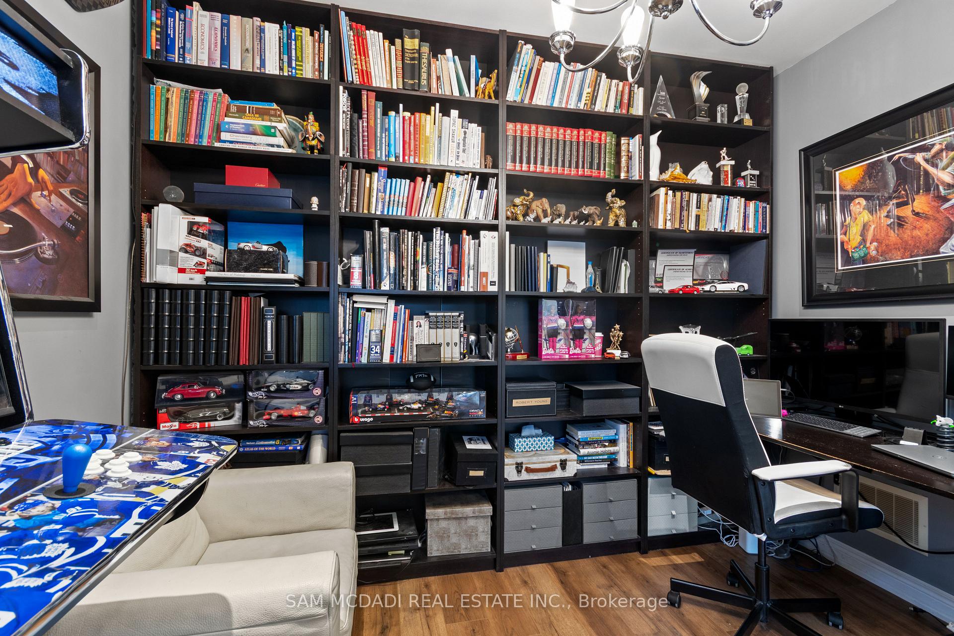 5142 Ancient Stone Avenue